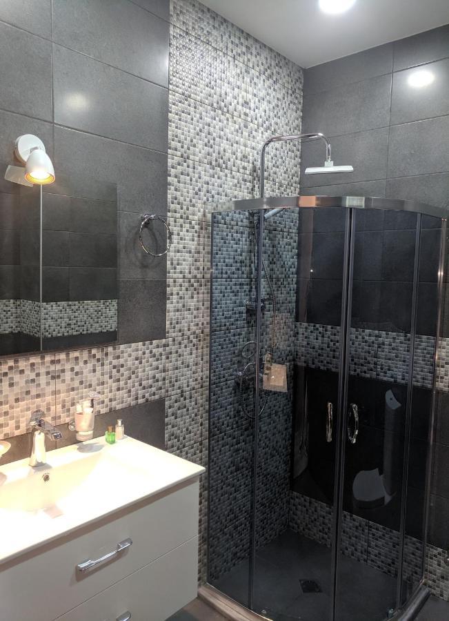 Hotel 5 Rooms Tbilisi Exterior foto